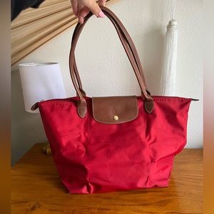 Red Longchamp Le Pliage
